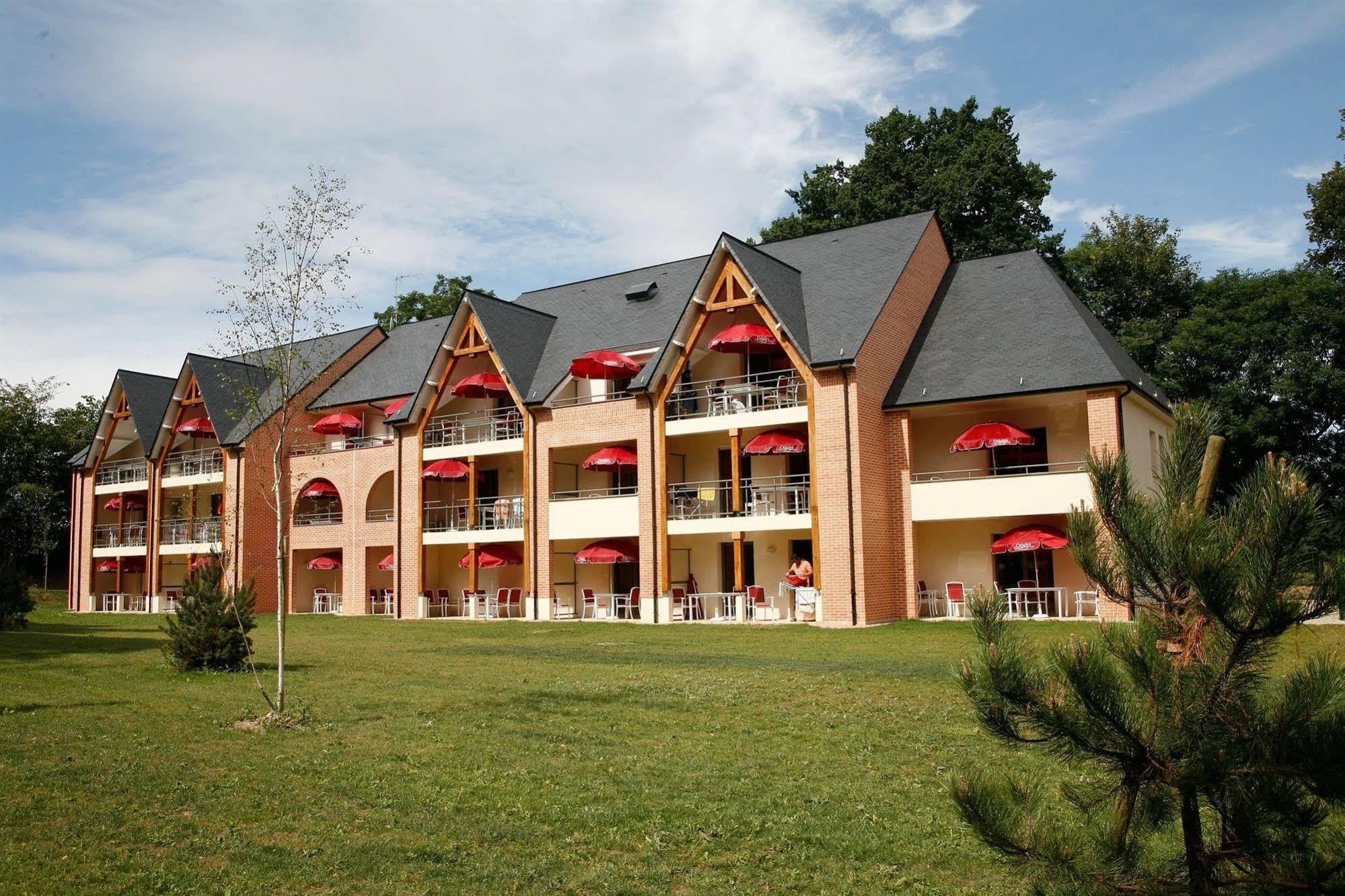 Le Chateau De Pretreville La Riviere-Saint-Sauveur Ngoại thất bức ảnh